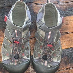 KEEN Newport water sandals